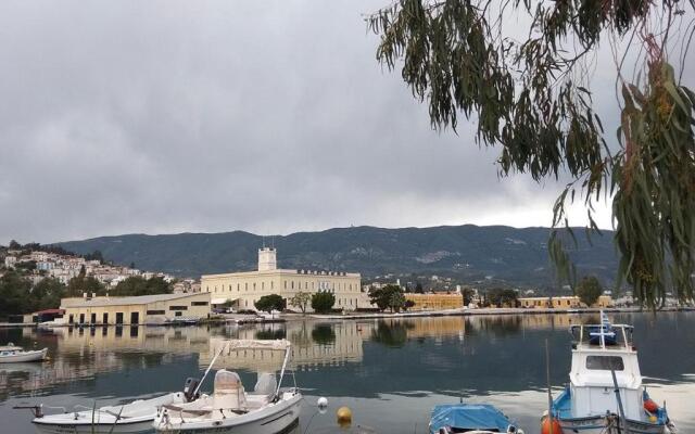 Christina Perlia Studios