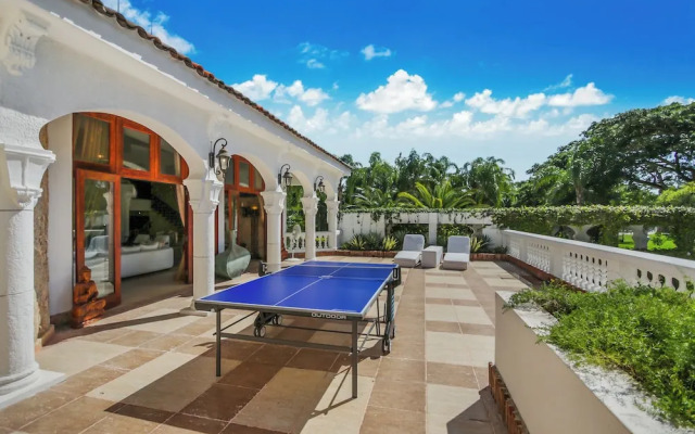 5-star villa for rent in Moroccan-style