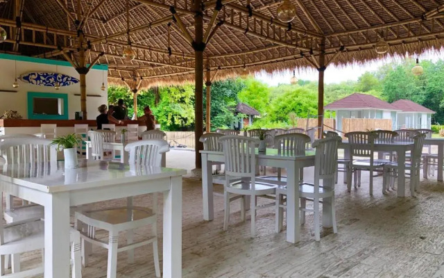 Villa Samalas Resort and Restaurant