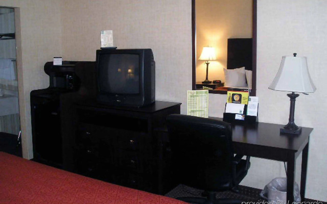 Quality Inn & Suites Conference Center Across from Casino