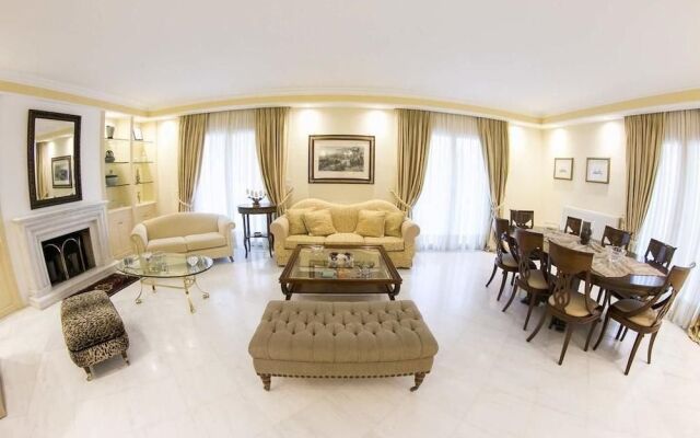 Classic Lux Apt Athens Riviera