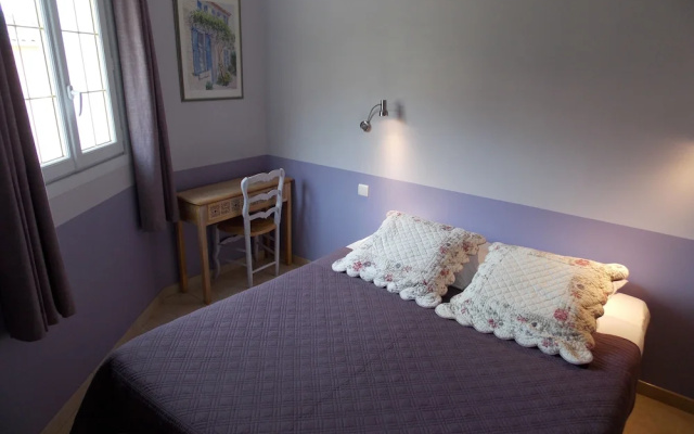 Au Relais Provencal