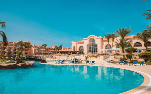 Pyramisa Beach Resort, Hurghada - Sahl Hasheesh