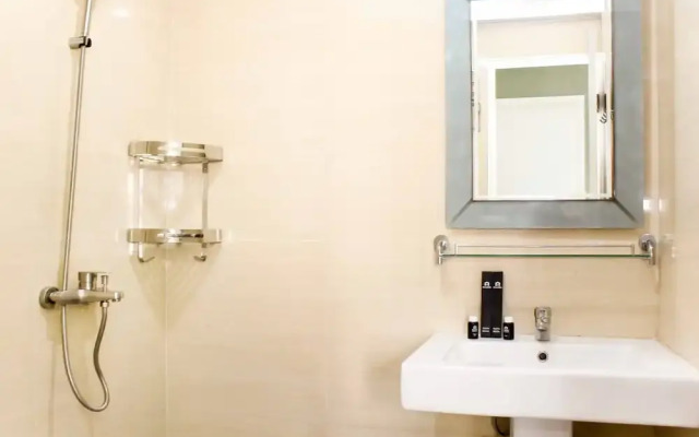 Comfy and Spacious 2BR at Seasons City Apartment