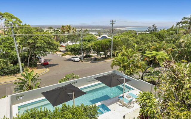 Stylish Apartment With Stunning Views - Unit 7 Taralla 16-18 Edgar Bennett Avenue Noosa Heads