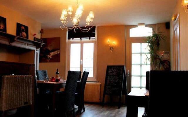 Les Contes De La Becasse