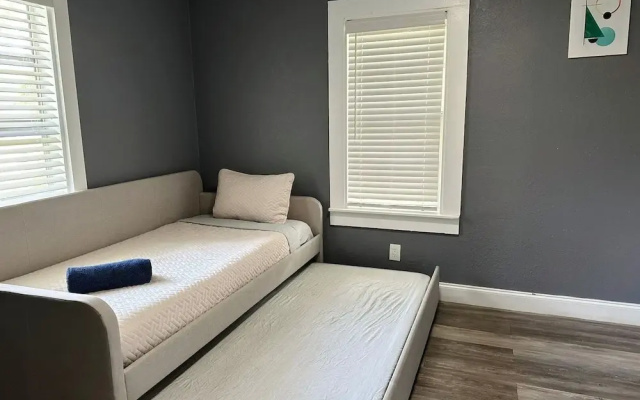Gran casa para 8 cerca de Atraciones