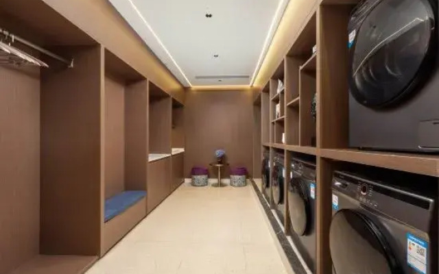 Metropolo Jinjiang  Hotels (Kunming Harmony Plaza Beijing Road Branch)