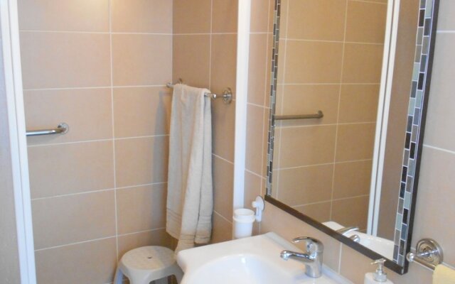 Arade room