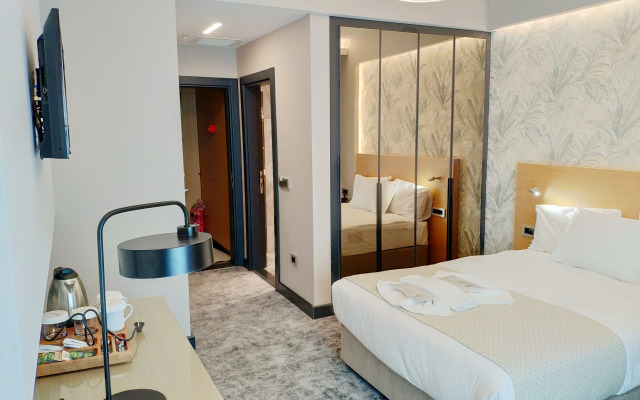 Triada Hotel Karakoy