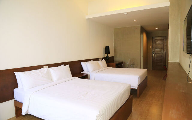 Big Hotel