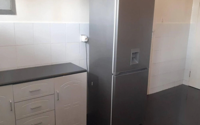 Spacious Executive Holiday Apartment In Bulawayo