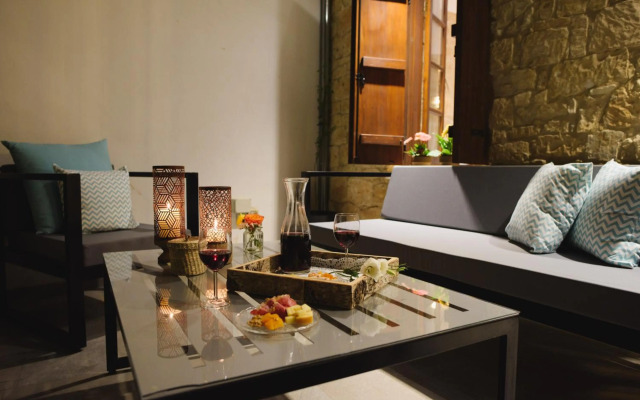 Serenity Boutique House