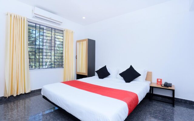 Avittom Cyber Cubez By OYO Rooms