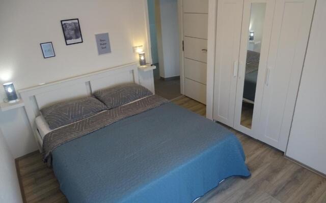 Seaside Villa mit Pool für 12 Personen