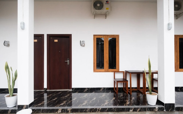 RedDoorz Plus near Alun Alun Kota Blora