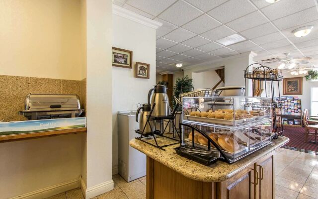 SAMIR Stay at NW Expressway