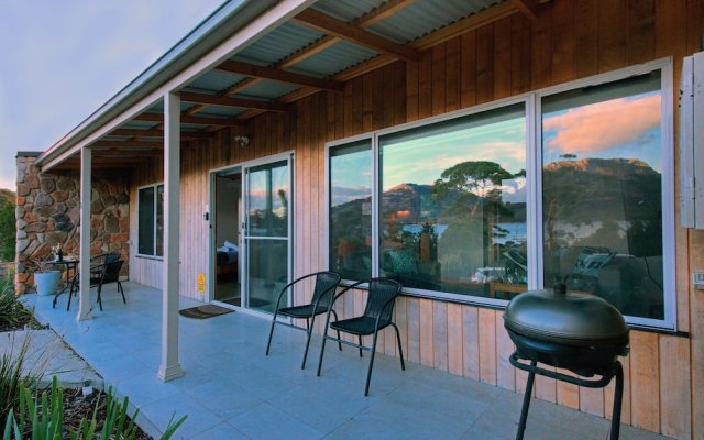 Freycinet Stone Studio 3