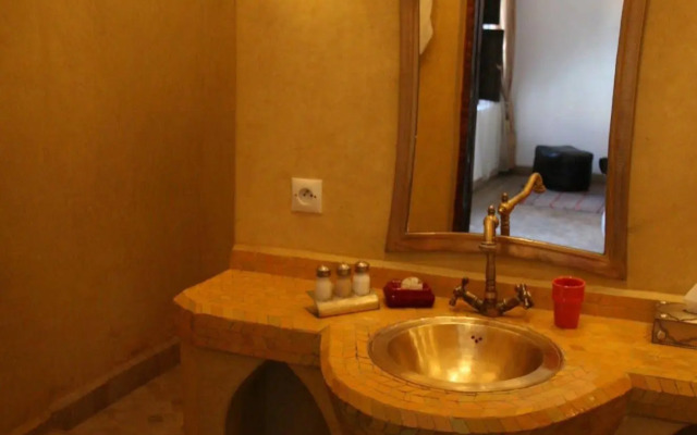 Riad Anya