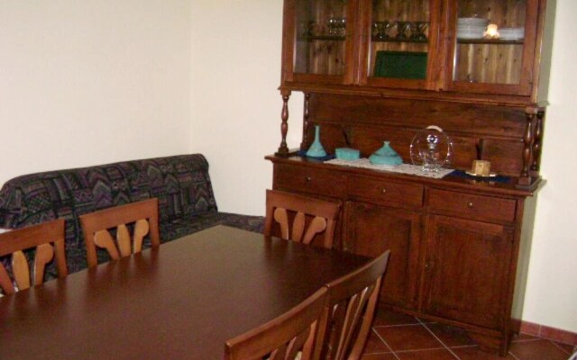 Apartment With 3 Bedrooms in Lorica, With Wonderful Lake View, Enclose