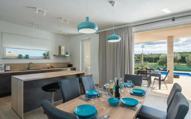 Sandi Comfortable Holiday Residence
