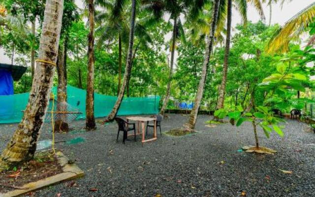 Lake Castle Alleppey Villa