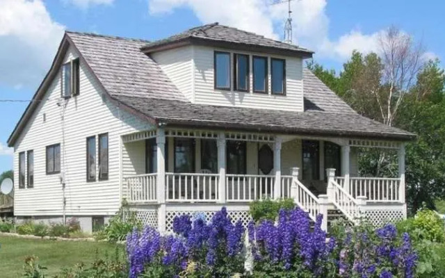 Solmundson Gesta Hus Bed & Breakfast