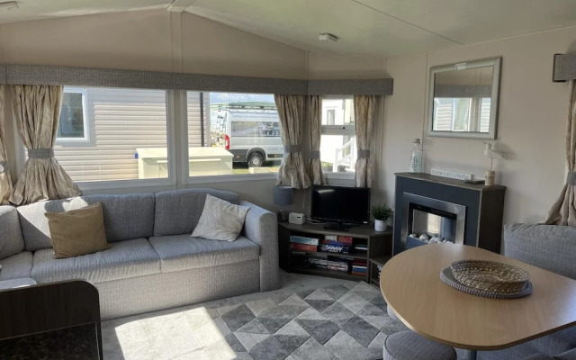 2 Bed Caravan Pets go Free at Heacham Beach