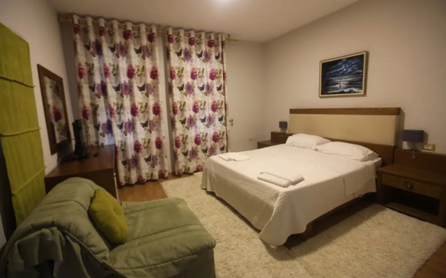 Sofo Hotel