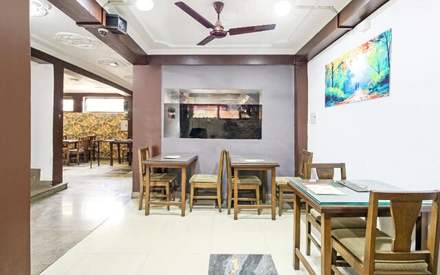 OYO 26454 City Star Hotel & Restaurant