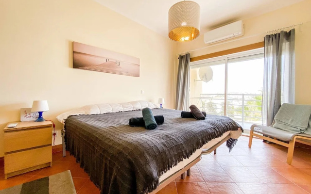 Casa Condomnio do Mar - 8 Minutos da Praia