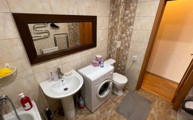 Apartments on Partizanskaya street 1B building 5