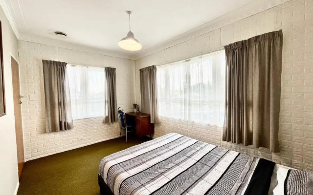 Private Rooms In Central Auckland