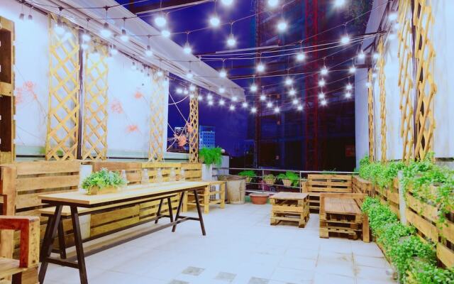 Tropical Vibes Homestay In Sai Gon Hostel