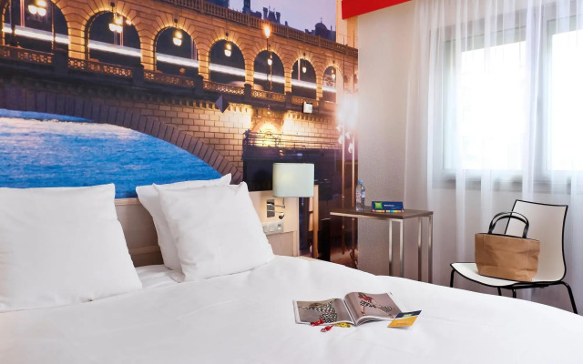 ibis Styles Paris Tolbiac Bibliotheque
