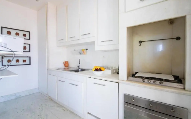 Bianco Riccio Suite Hotel