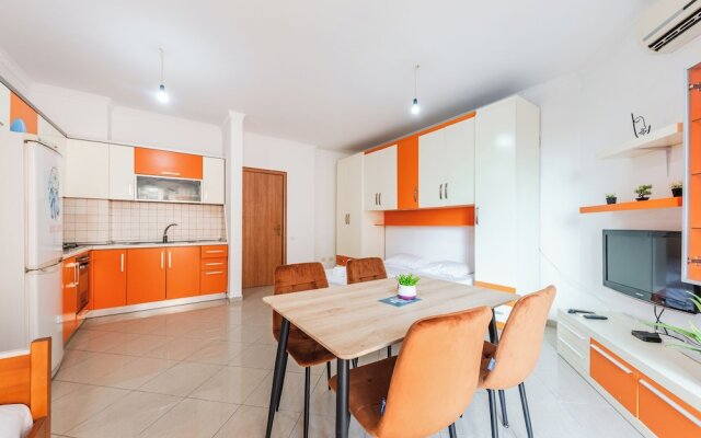 Orange Seaview Studio