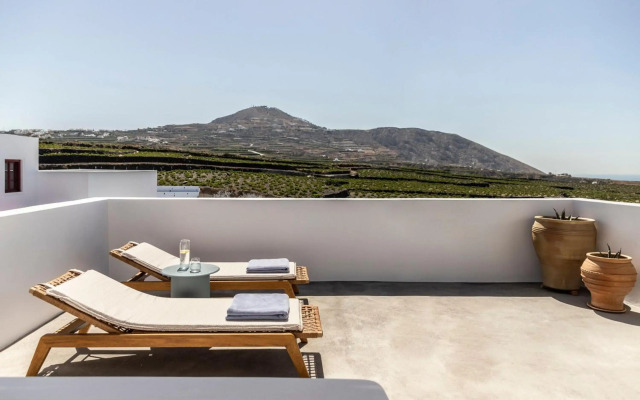 Vedema, a Luxury Collection Resort, Santorini