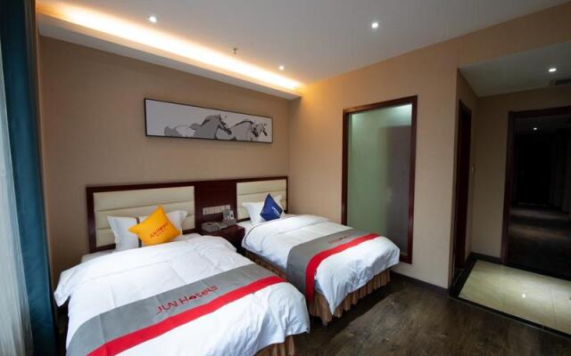 Jun Hotel Guizhou Qiannan Duyun Passenger Station