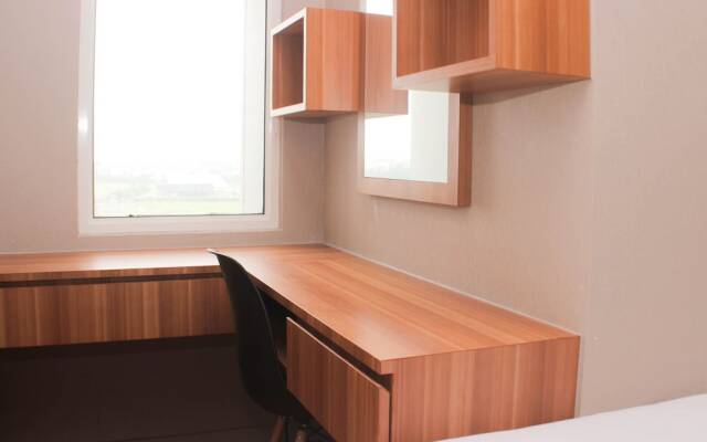 Fancy And Comfy 2Br Apartment At Springlake Summarecon