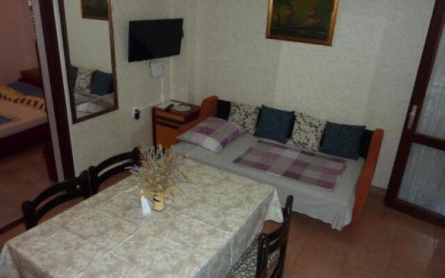 Apartments Zelena Ii