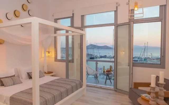 Naxos Riviera Suites