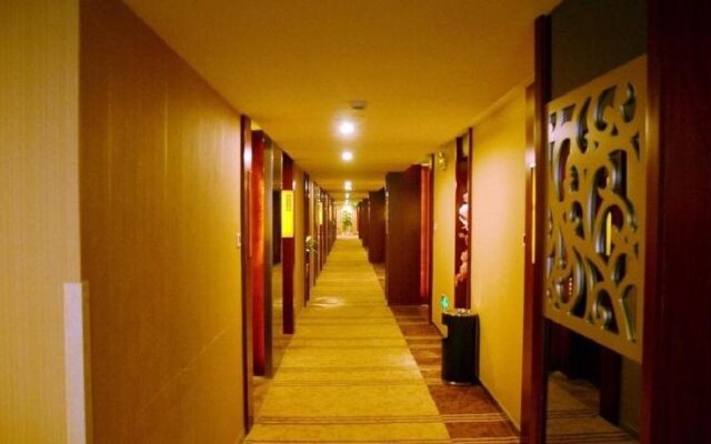 Dega Business Hotel