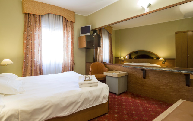 Hotel Carrobbio