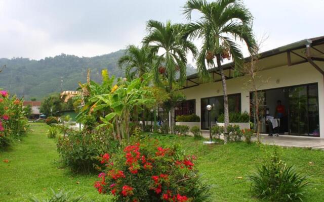 Phuket Wake Park Apartments