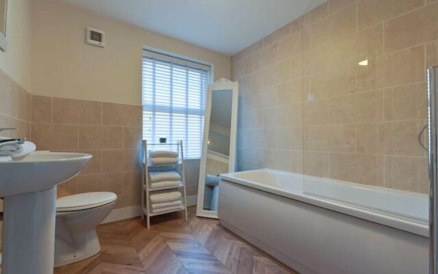 iStay Liverpool 135 Duke Street
