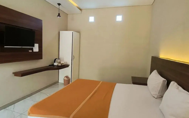 Bandengan Beach Hotel Jepara 2