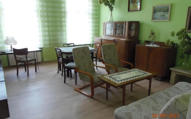 Apartament Kasztanowy