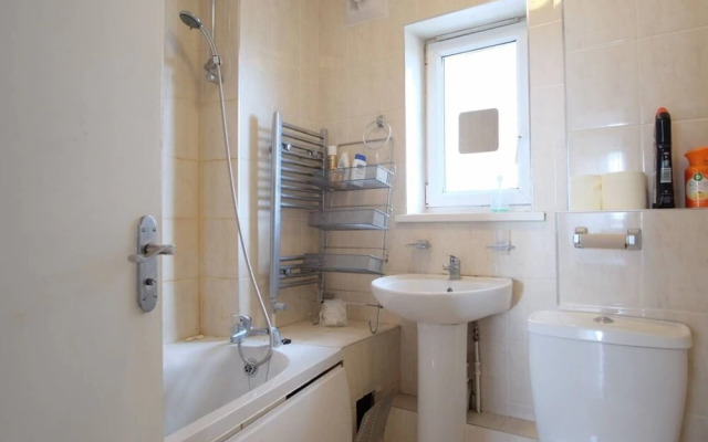 2-bed Apartment in London Woolwich