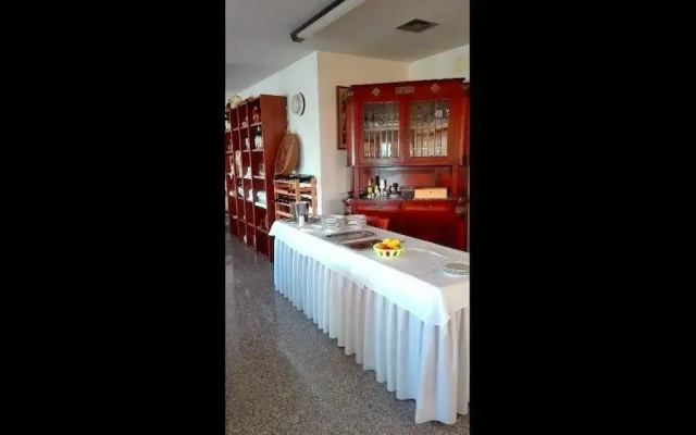 Hotel Leondoro